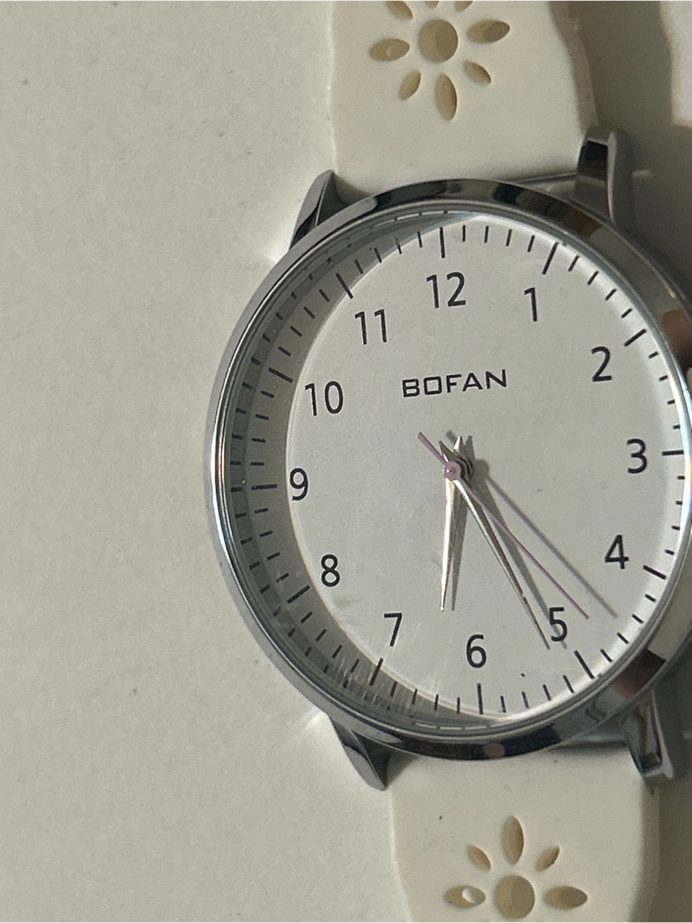 BOFAN BF001 Medical Nurse Watch White Cutout Silicone Band